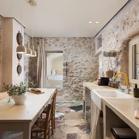 Prezerakos Tower Apartment